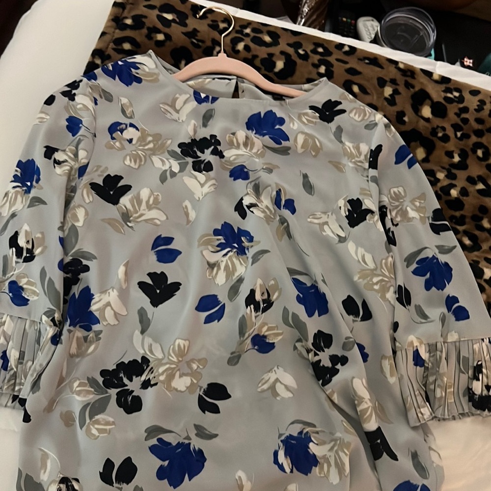 Banana Republic blouse